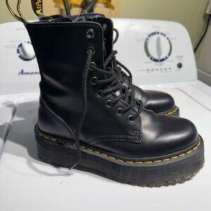 Dr. Martens Jadon Platform Size 7